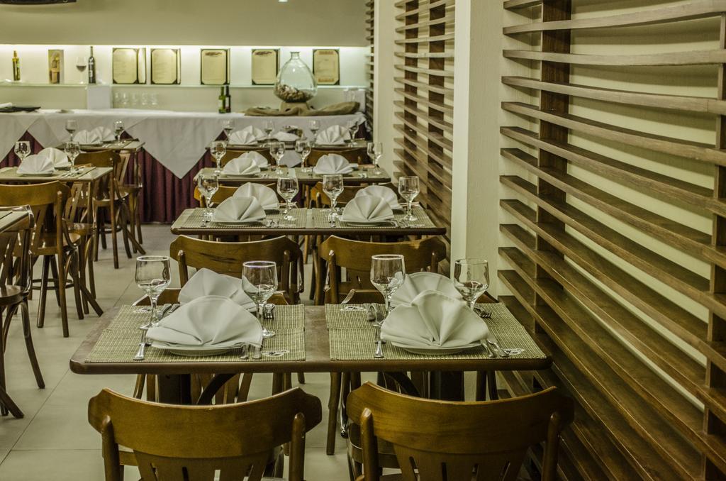 Mont Blanc Apart Hotel - דוקה דה קשיאס מראה חיצוני תמונה